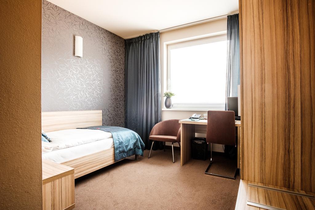 Hotel Deluxe With Free Wellness And Fitness Centrum Nitra Exterior photo