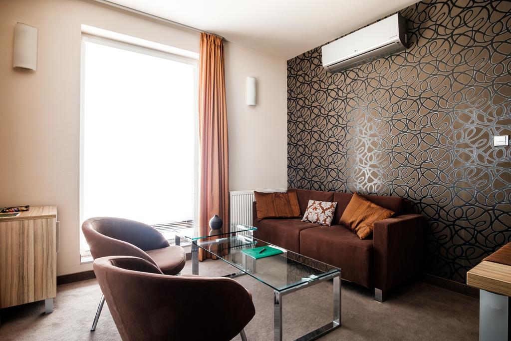 Hotel Deluxe With Free Wellness And Fitness Centrum Nitra Exterior photo